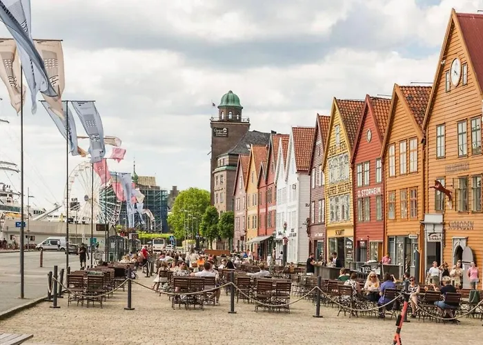 Dinbnb I Top-modern In Historical Sandviken Lägenhet Bergen