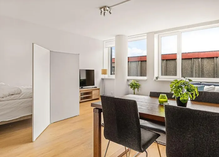 Dinbnb I Top-modern In Historical Sandviken *